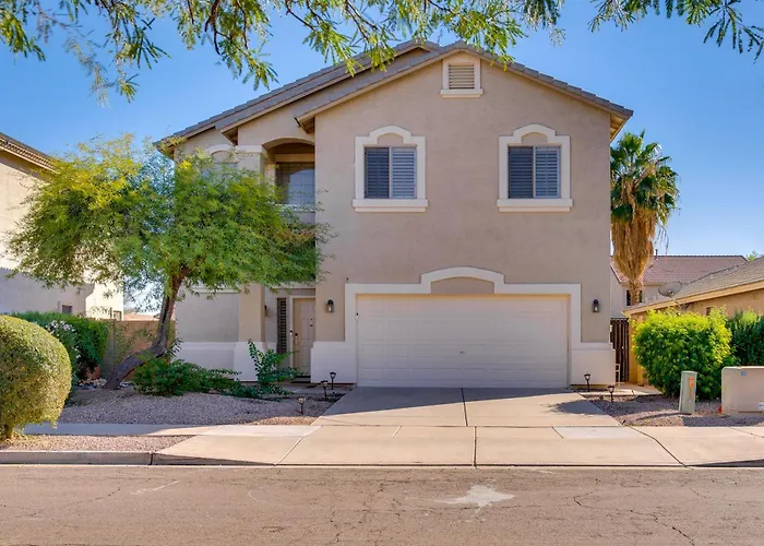 Golf, Hikes & Sports Fun! Desert Getaway W/ Pool *