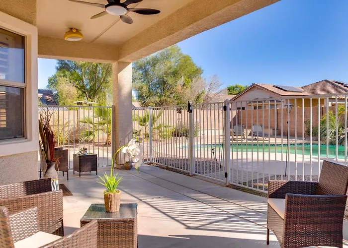 Ferienhaus Golf, Hikes & Sports Fun! Desert Getaway W/ Pool Goodyear